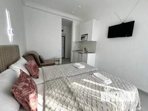 Студия квартира, посуточно, 20м2, 4/8 этаж