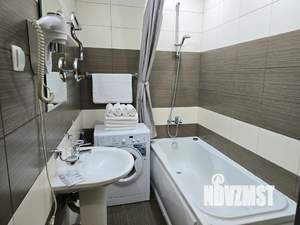 2-к квартира, посуточно, 70м2, 2/5 этаж
