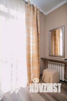 1-к квартира, посуточно, 39м2, 1/1 этаж