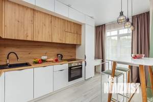 Студия квартира, посуточно, 30м2, 2/3 этаж