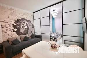 Студия квартира, посуточно, 41м2, 2/4 этаж