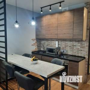 Студия квартира, посуточно, 32м2, 5/7 этаж
