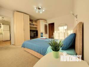 1-к квартира, посуточно, 35м2, 1/1 этаж
