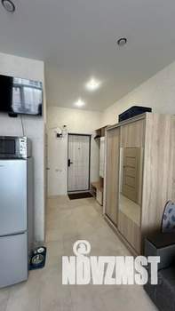 Студия квартира, посуточно, 27м2, 1/3 этаж