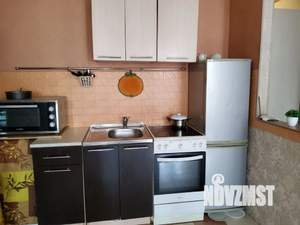Студия квартира, посуточно, 39м2, 7/8 этаж