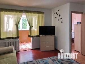 2-к квартира, посуточно, 50м2, 2/4 этаж