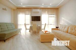 Студия квартира, посуточно, 32м2, 1/4 этаж