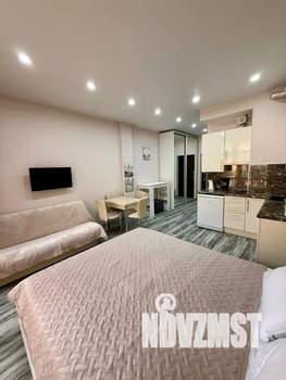 Студия квартира, посуточно, 30м2, 2/4 этаж