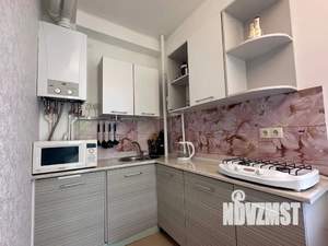 1-к квартира, посуточно, 35м2, 2/6 этаж