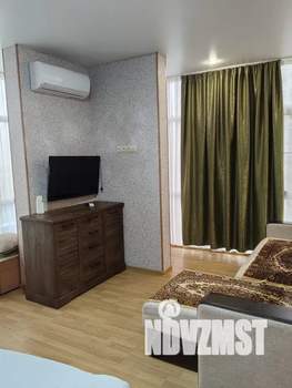 Студия квартира, посуточно, 38м2, 4/7 этаж