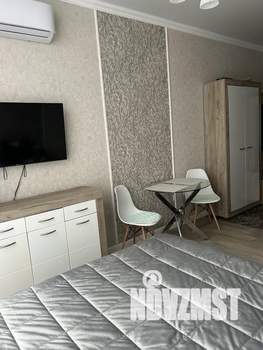 Студия квартира, посуточно, 20м2, 3/17 этаж