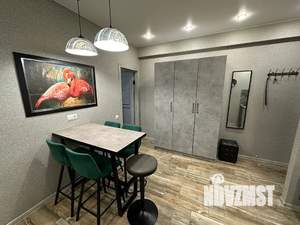 2-к квартира, посуточно, 48м2, 1/5 этаж