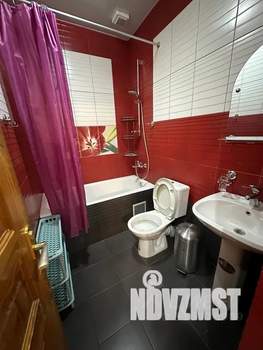 Студия квартира, посуточно, 33м2, 3/3 этаж