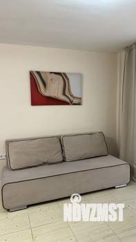 Студия квартира, посуточно, 25м2, 1/12 этаж