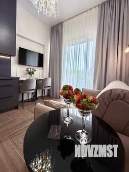 1-к квартира, посуточно, 30м2, 5/6 этаж