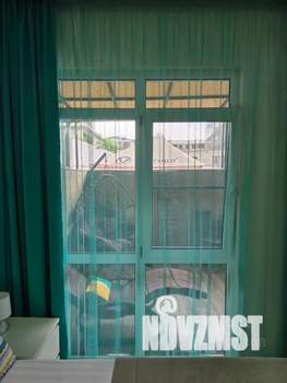 Студия квартира, посуточно, 35м2, 1/6 этаж