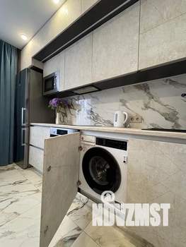 1-к квартира, посуточно, 40м2, 6/12 этаж