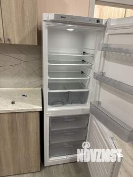Студия квартира, посуточно, 32м2, 1/3 этаж