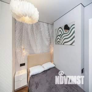 1-к квартира, посуточно, 40м2, 2/13 этаж