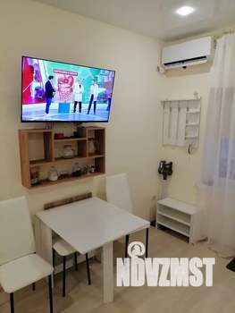 Студия квартира, посуточно, 20м2, 1/3 этаж