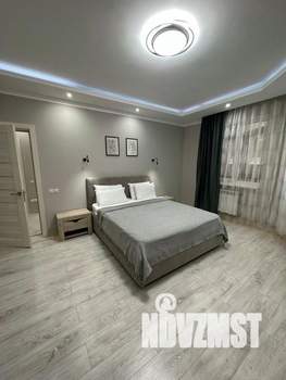 1-к квартира, посуточно, 60м2, 1/1 этаж