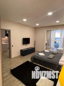 1-к квартира, посуточно, 50м2, 13/18 этаж