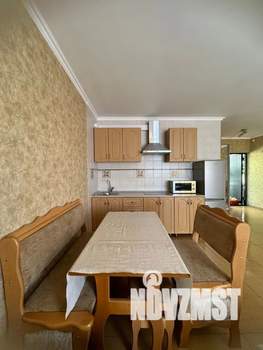 1-к квартира, посуточно, 38м2, 2/3 этаж