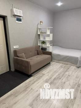 Студия квартира, посуточно, 25м2, 1/4 этаж