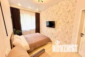 1-к квартира, посуточно, 35м2, 3/10 этаж