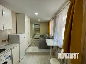 1-к квартира, посуточно, 27м2, 1/2 этаж