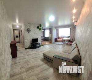 3-к квартира, посуточно, 54м2, 1/1 этаж