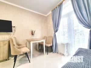 1-к квартира, посуточно, 50м2, 3/3 этаж