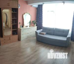 Студия квартира, посуточно, 28м2, 4/5 этаж