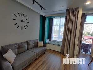 Студия квартира, посуточно, 38м2, 6/9 этаж