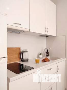 Студия квартира, посуточно, 28м2, 1/3 этаж