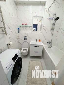 1-к квартира, посуточно, 37м2, 1/1 этаж