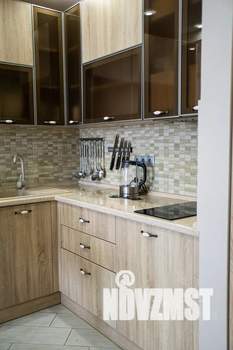 1-к квартира, посуточно, 63м2, 1/2 этаж