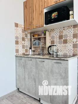 Студия квартира, посуточно, 17м2, 3/3 этаж