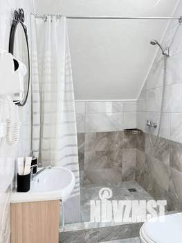 1-к квартира, посуточно, 40м2, 2/2 этаж