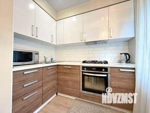 1-к квартира, посуточно, 55м2, 1/1 этаж