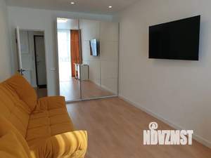 2-к квартира, посуточно, 63м2, 17/18 этаж