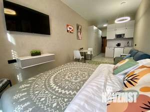 Студия квартира, посуточно, 27м2, 1/20 этаж