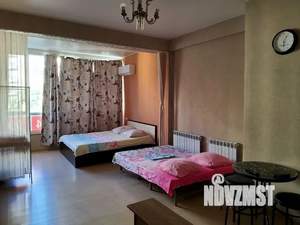 Студия квартира, посуточно, 40м2, 7/7 этаж