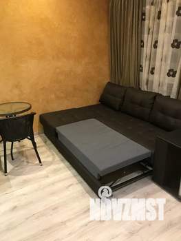 Студия квартира, посуточно, 35м2, 3/9 этаж