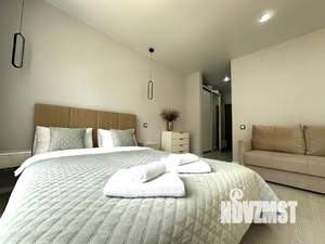 Студия квартира, посуточно, 37м2, 2/12 этаж