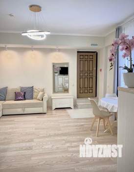 1-к квартира, посуточно, 60м2, 1/2 этаж