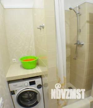 Студия квартира, посуточно, 27м2, 5/9 этаж