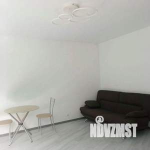 1-к квартира, посуточно, 46м2, 1/1 этаж