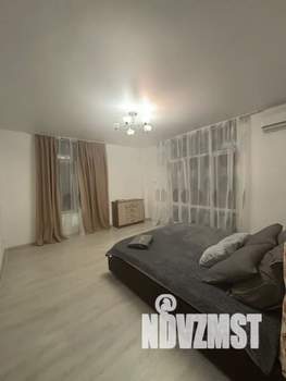 1-к квартира, посуточно, 45м2, 3/3 этаж