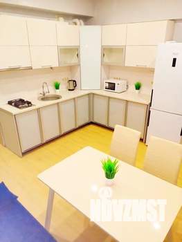 1-к квартира, посуточно, 43м2, 1/4 этаж